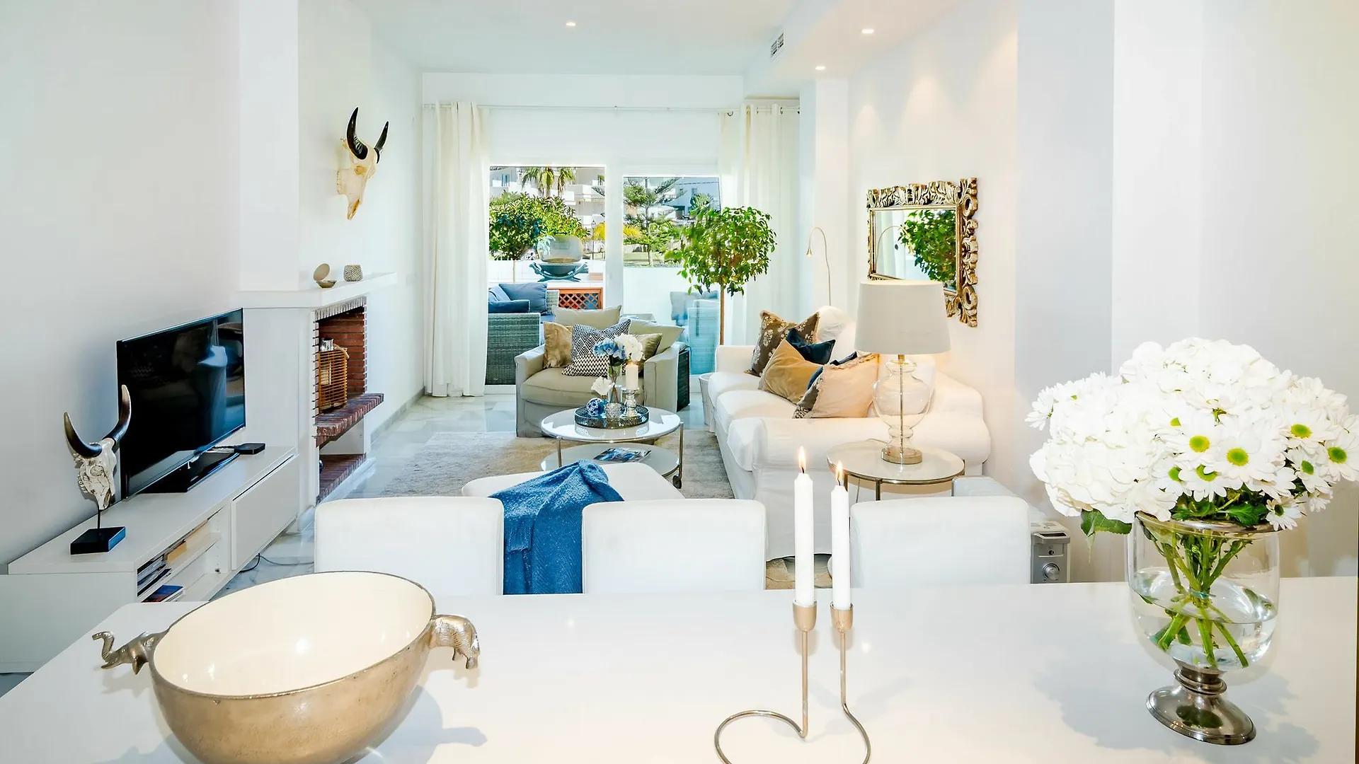 Apartment Las Gardenias - Roomservice Marbella Spain