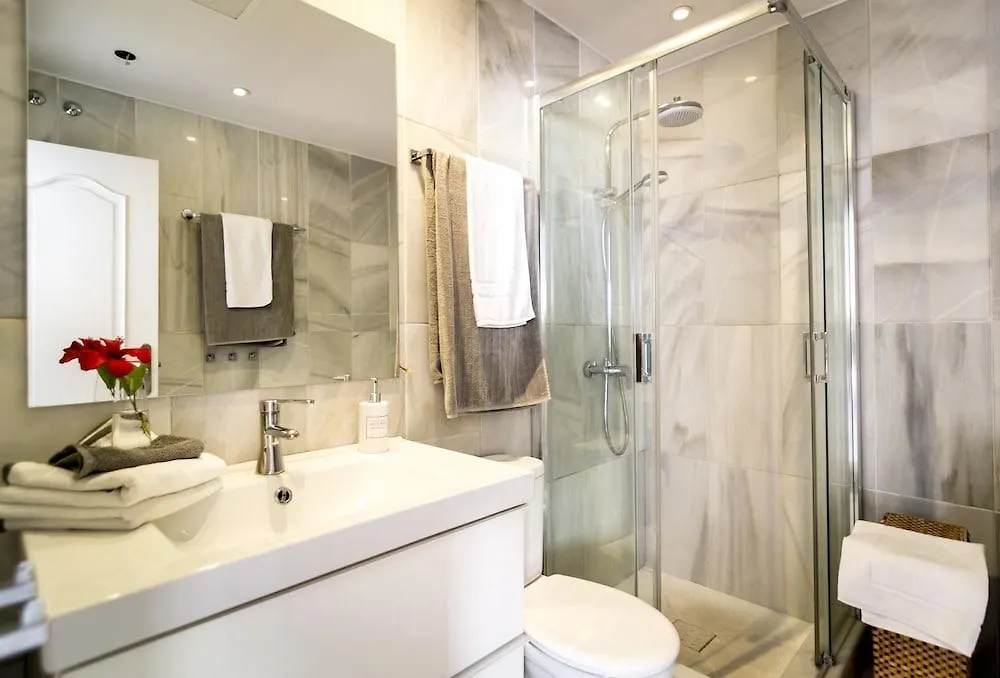 Apartment Las Gardenias - Roomservice Marbella